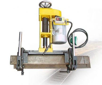 點(diǎn)擊查看詳細(xì)信息<br>標(biāo)題：三相電動(dòng)鋼軌鉆孔機(jī) 閱讀次數(shù)：2470