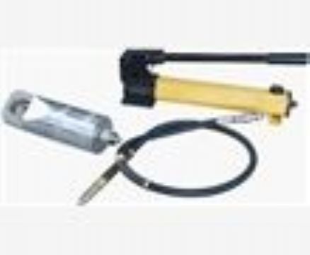 點擊查看詳細信息<br>標題：液壓螺帽破切器 閱讀次數(shù)：2467