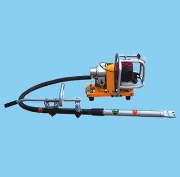 點擊查看詳細信息<br>標(biāo)題：DG150型電動軟軸高頻搗固機 閱讀次數(shù)：1861