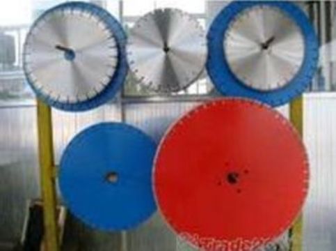 點擊查看詳細信息<br>標題：馬路刻紋機用刻文片 閱讀次數(shù)：1932