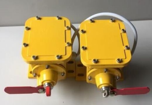 點(diǎn)擊查看詳細(xì)信息<br>標(biāo)題：江蘇GVY-2K縱向撕裂保護(hù)裝置 閱讀次數(shù)：2344