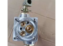 點(diǎn)擊查看詳細(xì)信息<br>標(biāo)題：閥塊總成 閱讀次數(shù)：2040