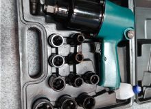 點(diǎn)擊查看詳細(xì)信息<br>標(biāo)題：風(fēng)動(dòng)扳手 閱讀次數(shù)：2221