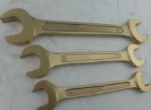 點擊查看詳細信息<br>標題：防爆雙呆扳手 閱讀次數(shù)：231